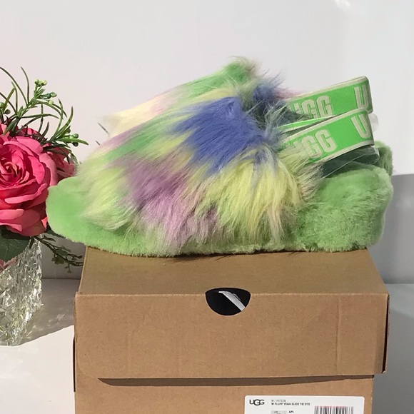 UGG Fluff Yeah Slide Tie Dye - Picture 4 of 9